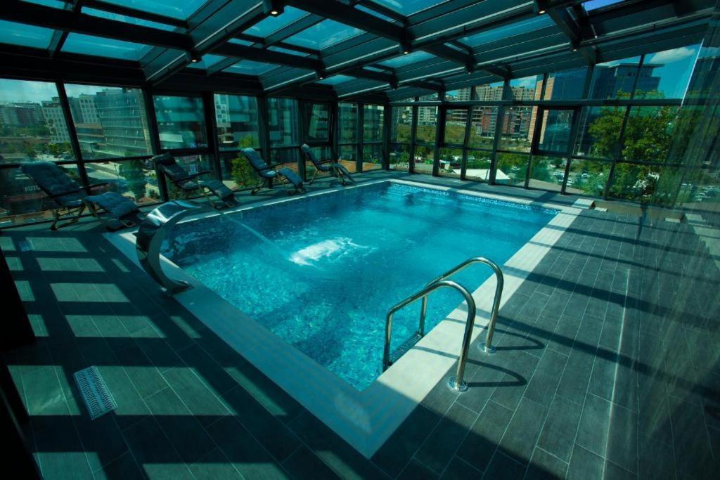 Hotel Prishtina Pristina Exteriör bild