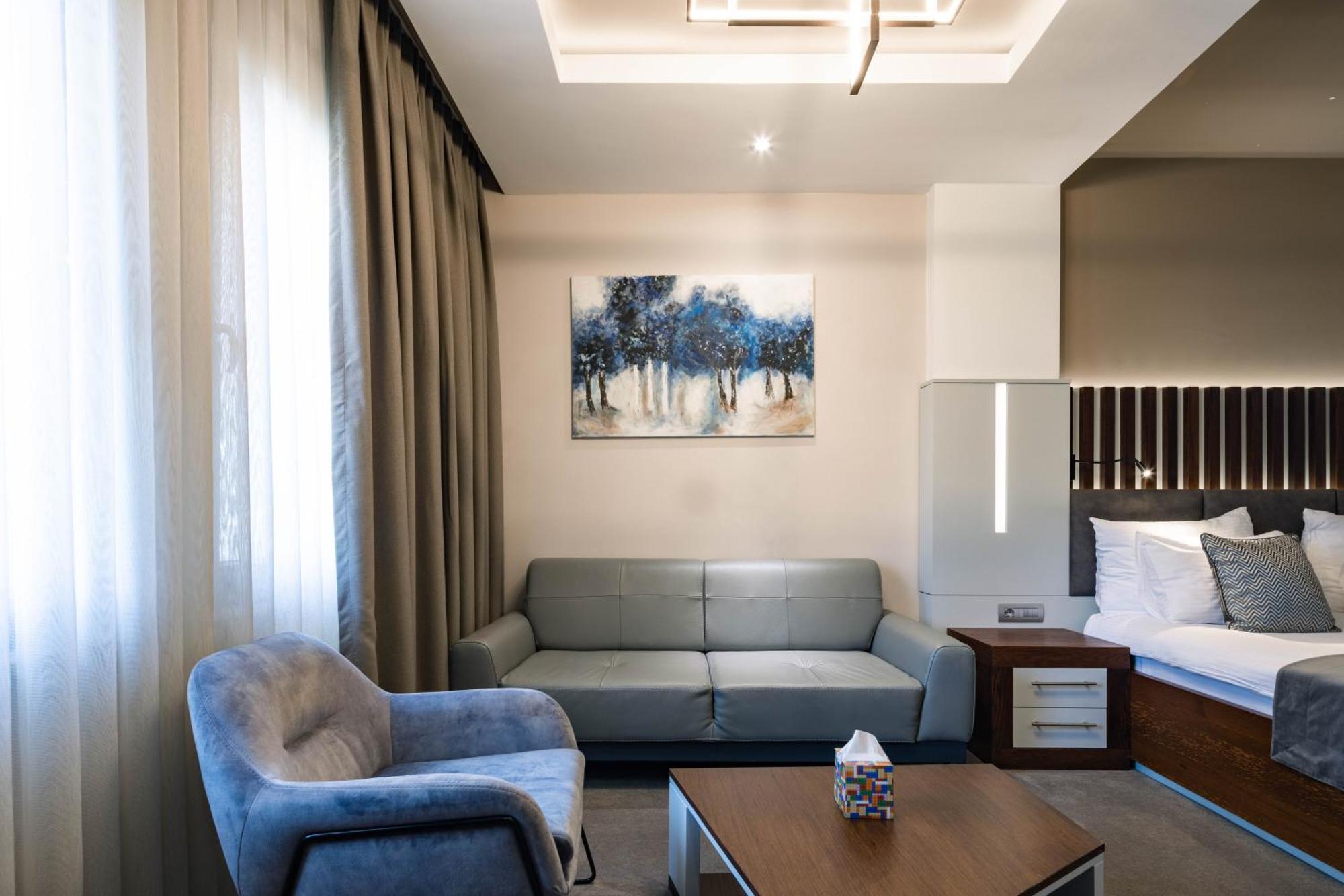 Hotel Prishtina Pristina Exteriör bild